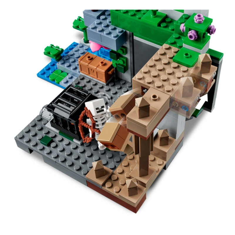 LEGO 21189 - سیاه‌چال اسکلت‌ها با مینی‌فیگور و جزئیات بازی ماینکرفت.