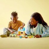 لگو DUPLO 10986 - خانه خانوادگی با فیگورها و ویلچر متحرک.